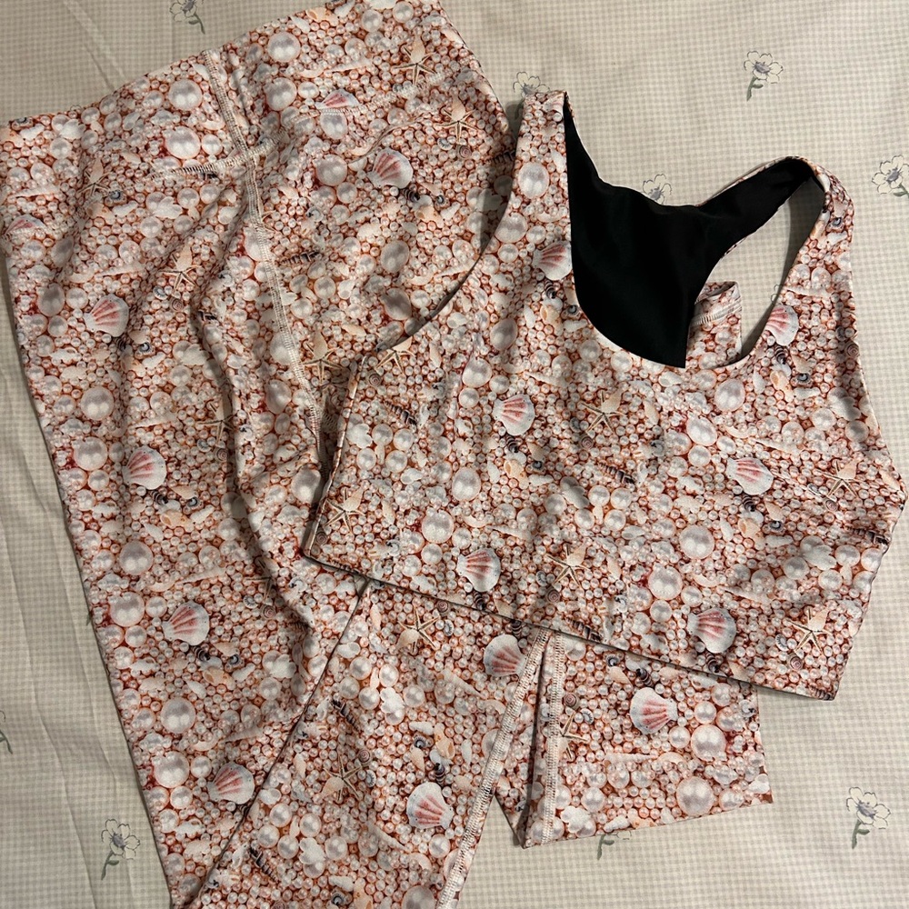 Seashell Print Women's Athleticwear Set